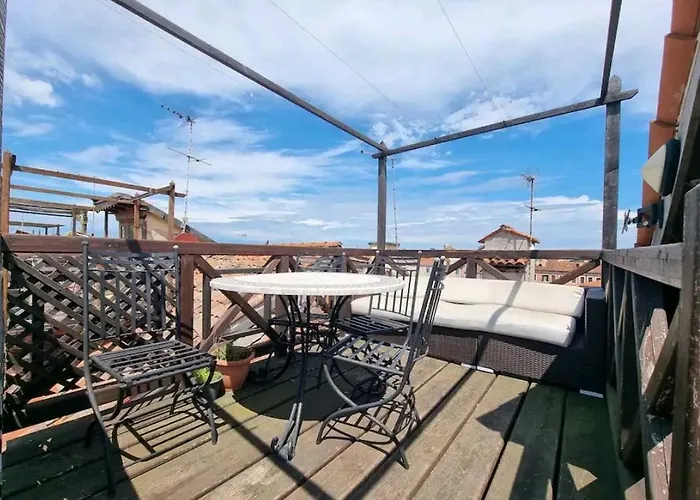 Biennale Terrace Apartment Venice