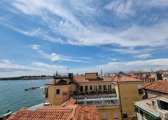 Biennale Terrace Appartement